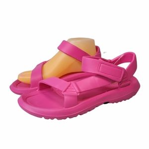 Womens Rogue Hot Pink Sandals NEW
